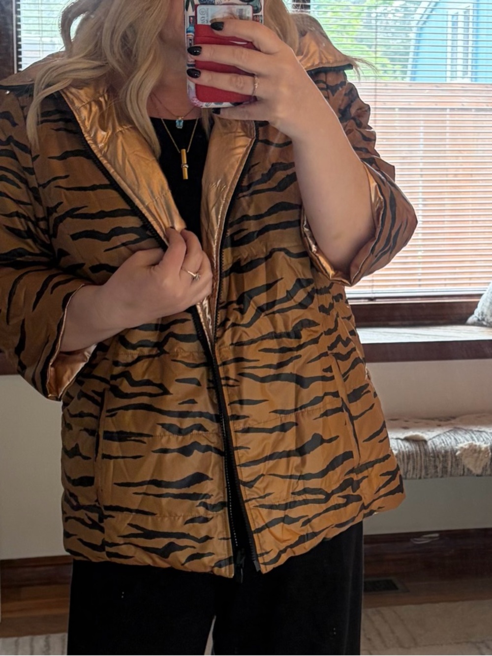 Chico's Rose Gold Black Tiger Print reversible Puffer Jacket metallic sz 16 18 - Picture 4 of 10